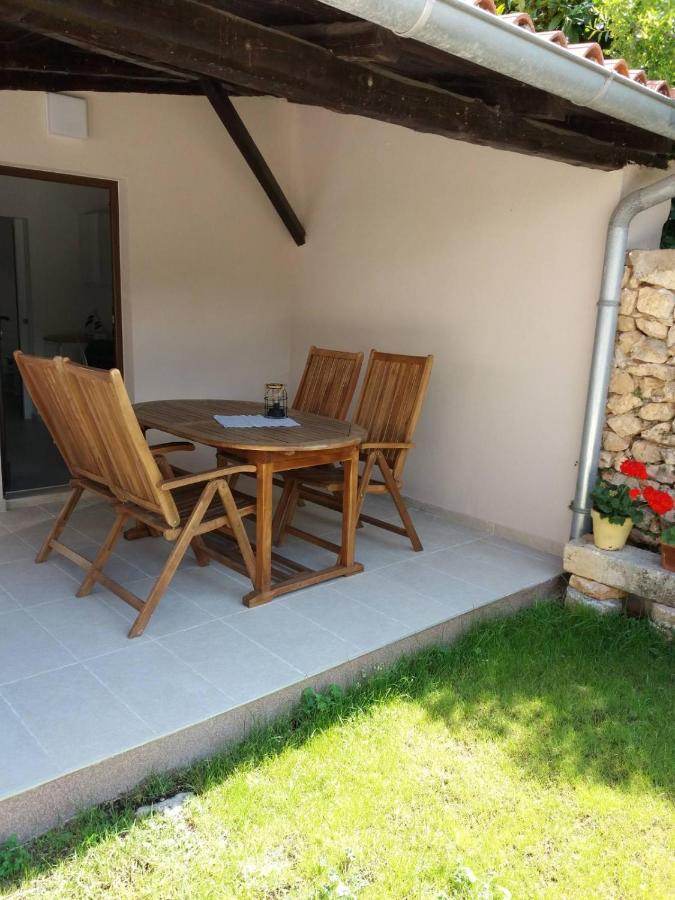 House Mergi Помер Экстерьер фото